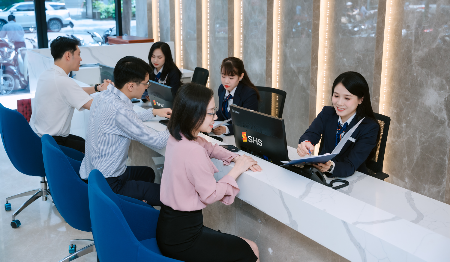 Giới thiệu SHS
